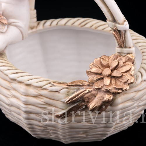 Малыш с корзинкой, E. A. Muller, Германия, 1890-1927 гг