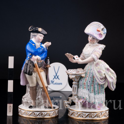 Статуэтка из фарфора Пара, кавалер с часами, дама с картами, Meissen, Германия, кон. 19 - нач. 20 вв.