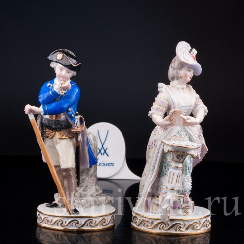 Статуэтка из фарфора Пара, кавалер с часами, дама с картами, Meissen, Германия, кон. 19 - нач. 20 вв.