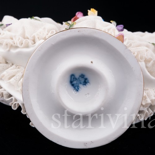 Старинная фигурка из фарфора Танцующая девушка, кружевная, Muller & Co, Германия, 1907-49 гг.