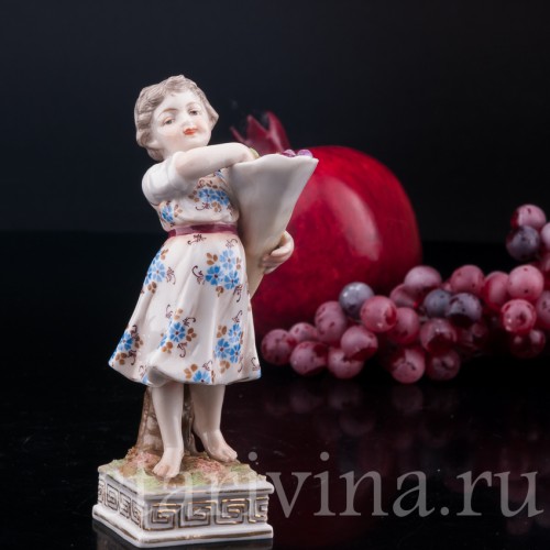 Рог изобилия, девочка с фруктами, Volkstedt, Германия, 1886-1894 гг