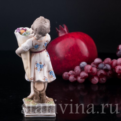 Рог изобилия, девочка с фруктами, Volkstedt, Германия, 1886-1894 гг
