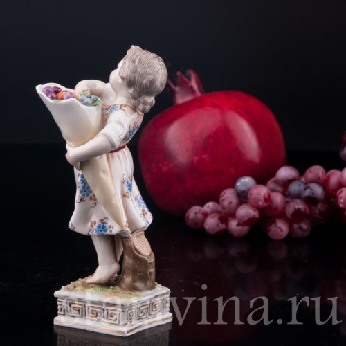 Рог изобилия, девочка с фруктами, Volkstedt, Германия, 1886-1894 гг