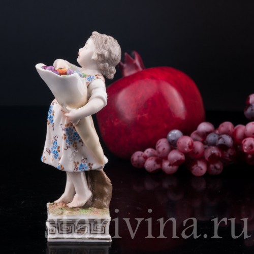 Рог изобилия, девочка с фруктами, Volkstedt, Германия, 1886-1894 гг