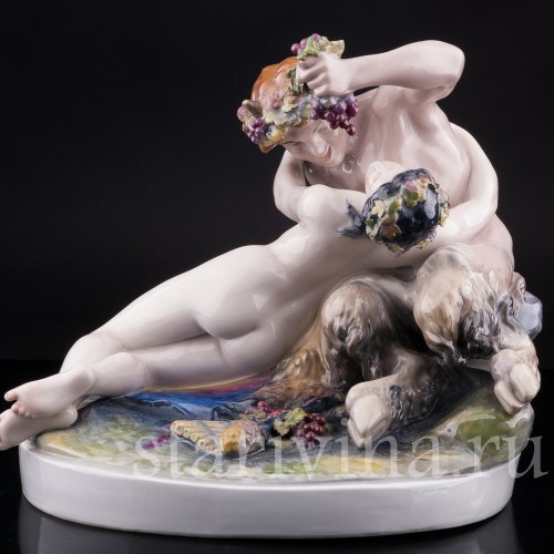 Антикварная фарфоровая композиция Сатир и нимфа, Karl Ens, Германия, 1910-20 гг.
