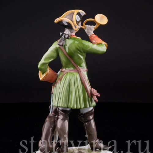 Статуэтка из фарфора Охотник с собакой и рожком, Alka Kaiser, Германия, до 1991 г.