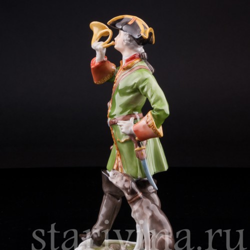 Статуэтка из фарфора Охотник с собакой и рожком, Alka Kaiser, Германия, до 1991 г.
