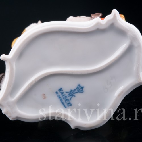 Статуэтка из фарфора Охотник с собакой и рожком, Alka Kaiser, Германия, до 1991 г.