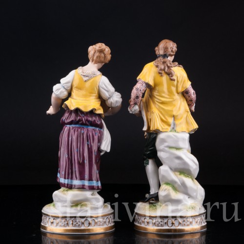 Фигурка из фарфора Пара в желтых костюмах, Volkstedt, Германия, нач. 20 в.