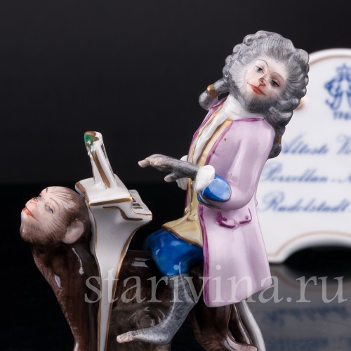 Фигурка из фарфора Обезьяний оркестр, клавесин, Volkstedt, Германия, вт. пол. 20 в.