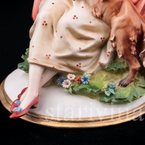 Девочка с собакой, Capodimonte, Италия, сер. 20 в