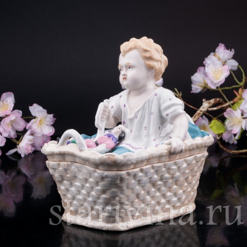 Малыш в корзине, шкатулка, Германия, нач. 20 в