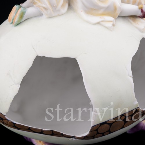 Антикварная фигурка из фарфора Веселая Пасха, Dressel, Kister & Co, Германия, 1907-20 гг.