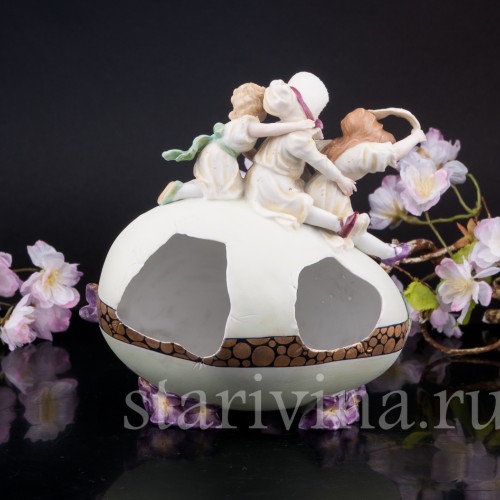 Антикварная фигурка из фарфора Веселая Пасха, Dressel, Kister & Co, Германия, 1907-20 гг.