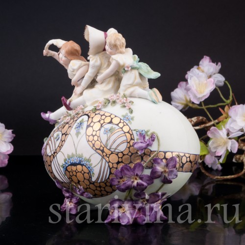 Антикварная фигурка из фарфора Веселая Пасха, Dressel, Kister & Co, Германия, 1907-20 гг.