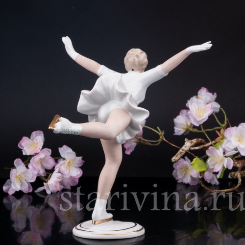 Фигурка девушки из фарфора Фигуристка, Wallendorf, Германия, 1960 гг.