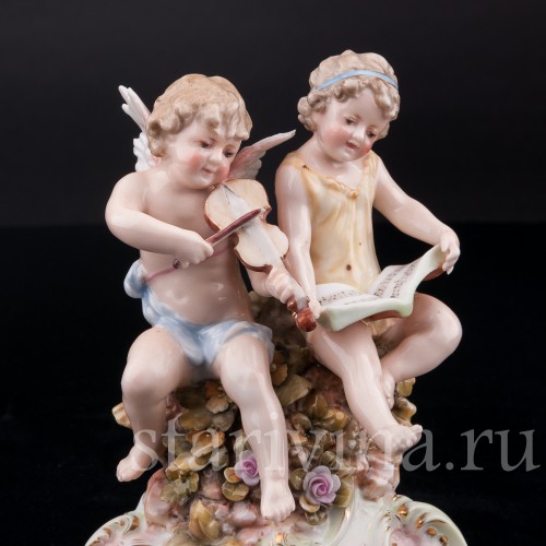 Фарфорвая статуэтка Божественная музыка (ангелочки со скрипкой и нотами), Volkstedt, Германия, 19 в.