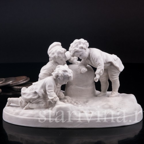 Фигурка детей из фарфора Нешуточная игра, Германия, нач. 20 в.