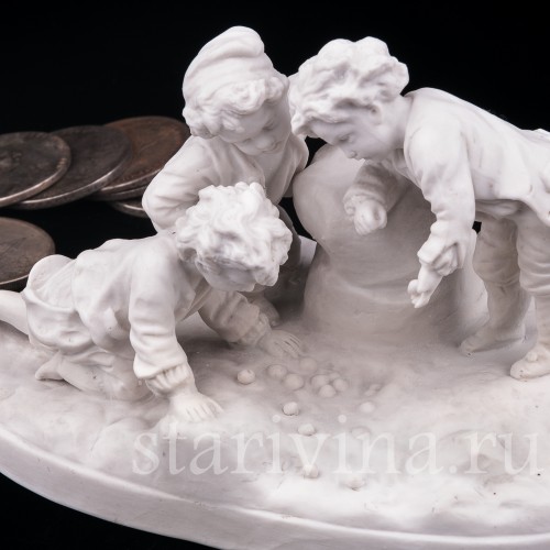 Фигурка детей из фарфора Нешуточная игра, Германия, нач. 20 в.