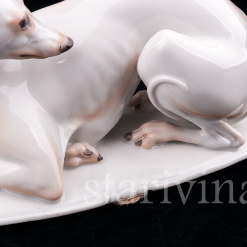 Статуэтка собаки из фарфора Левретка, Rosenthal, Германия, 1935 г.