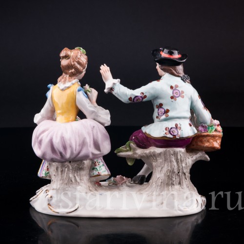 Фарфорвая статуэтка Пара с цветами, Sitzendorf, Германия, вт. пол. 20 в.