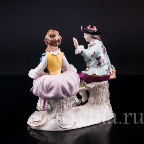 Фарфорвая статуэтка Пара с цветами, Sitzendorf, Германия, вт. пол. 20 в.