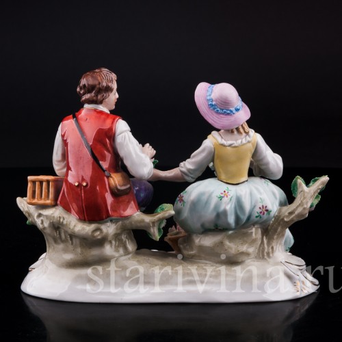 Статуэтка из фарфора Пара с птичьей клеткой, Sitzendorf, Германия, вт. пол. 20 в.
