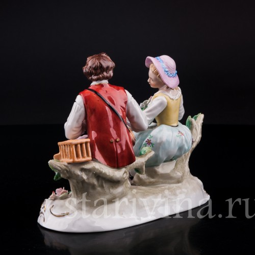Статуэтка из фарфора Пара с птичьей клеткой, Sitzendorf, Германия, вт. пол. 20 в.