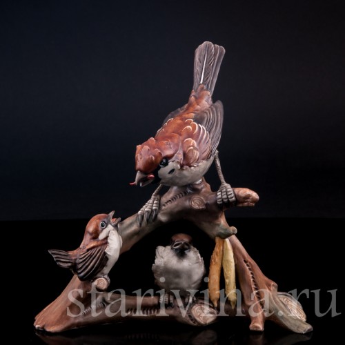 Статуэтка птиц из фарфора Семейство воробьев, Capodimonte, Италия, вт. пол. 20 в.