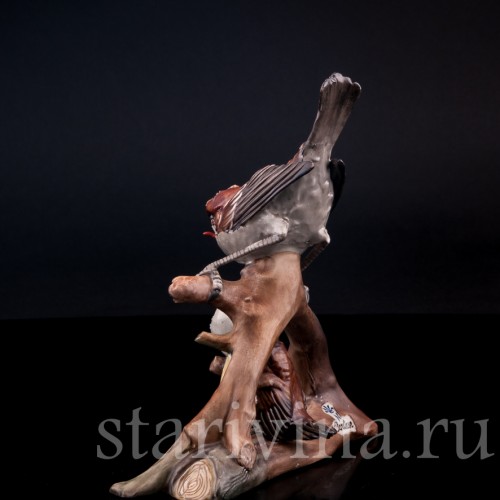 Статуэтка птиц из фарфора Семейство воробьев, Capodimonte, Италия, вт. пол. 20 в.