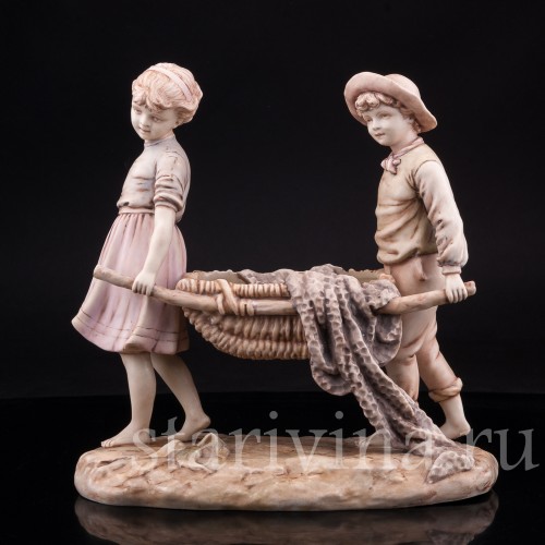 Статуэтка детей из фарфора За богатым уловом, Германия, нач. 20 в.