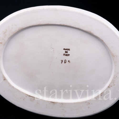 Фигурка из фарфора Последние новости, Capodimonte, Италия, вт. пол. 20 в.