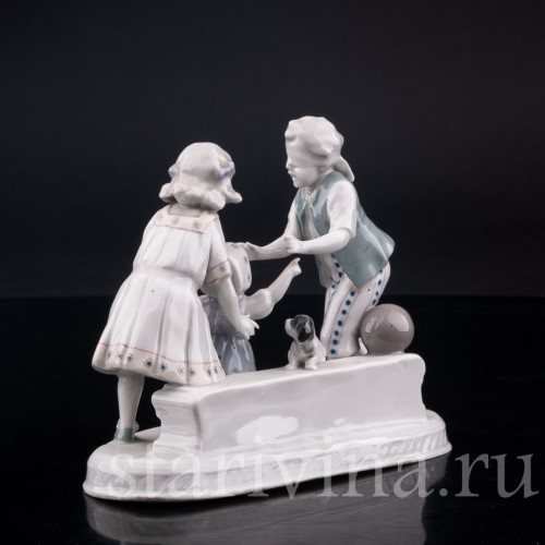 Фарфорвая статуэтка детей Жмурки, Goebel, Германия, нач. 20 в.
