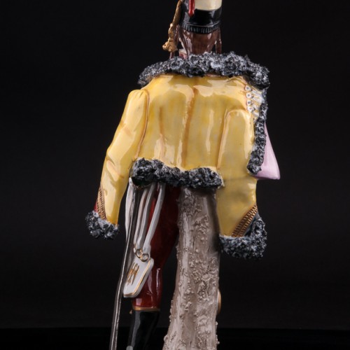 Статуэтка солдата из фарфора Французский гусар, 1795, Sitzendorf, Германия, пер. пол. 20 в.