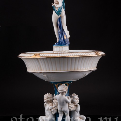 Фарфоровая Фруктовница с одалиской, E. A. Muller, Германия, кон. 19 - нач. 20 вв.