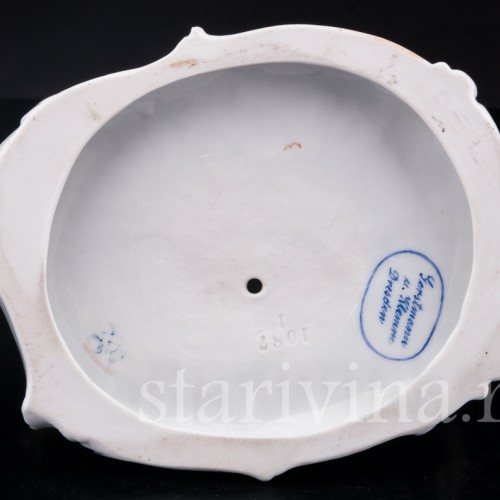 Статуэтка из фарфора Пара с птичкой, Muller & Co, Германия, перв. пол. 20 в.