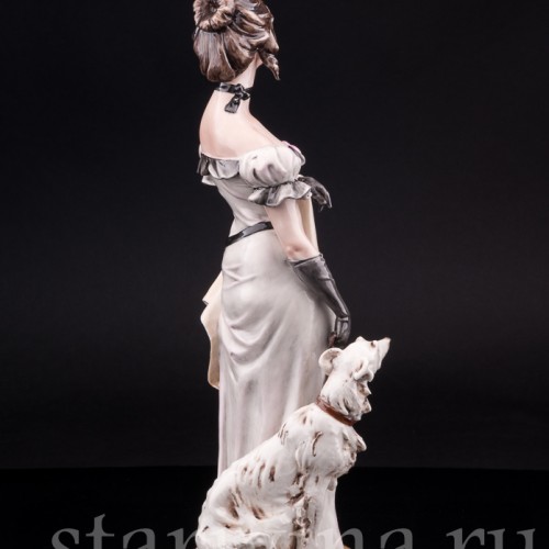 Статуэтка из фарфора Девушка с борзой, Bruno Merli, Италия, вт. пол. 20 в.