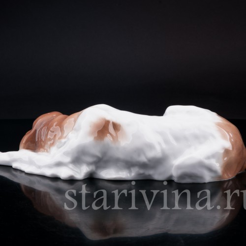 Фигурка из фарфора Лежащая собака, Karl Ens, Германия, 1920-30 гг.