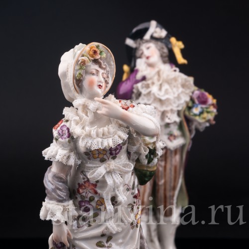 Галантная пара, кружевная, Volkstedt, Германия, 19 век.