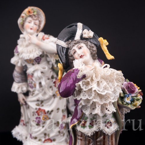 Галантная пара, кружевная, Volkstedt, Германия, 19 век.