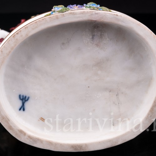 Фарфорвая статуэтка Галантная пара, Volkstedt, Германия, кон. 19 в.