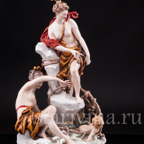 Старинная фарфоровая композиция Ловля Тритонов, Capodimonte, Италия, 19 в.