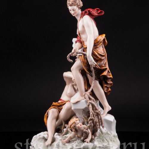 Старинная фарфоровая композиция Ловля Тритонов, Capodimonte, Италия, 19 в.