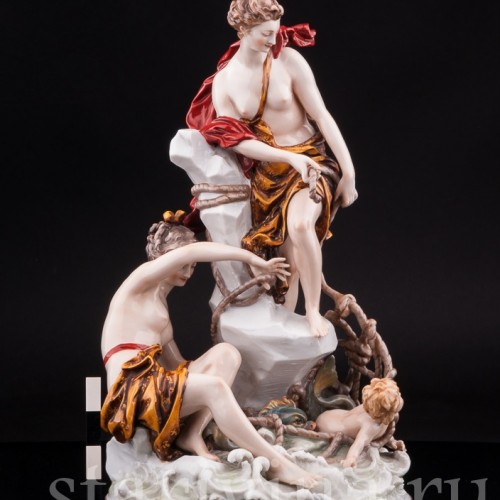 Старинная фарфоровая композиция Ловля Тритонов, Capodimonte, Италия, 19 в.