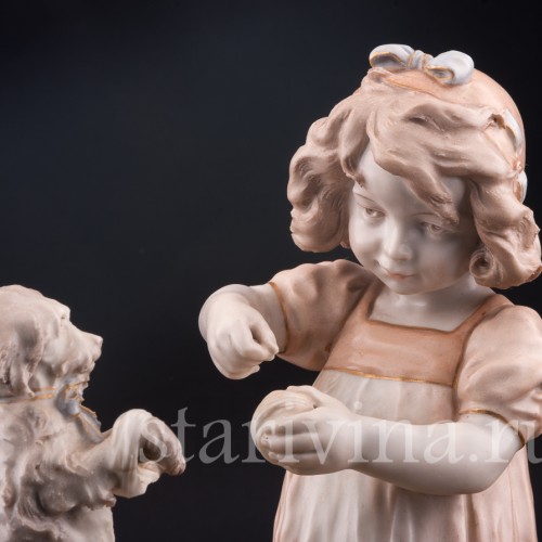 Рукодельницы, девочка c собакой