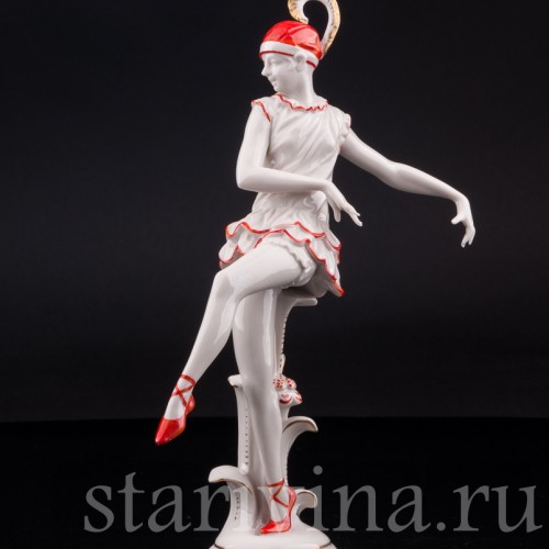 Фарфорвая статуэтка Танцующая девушка с пером, Volkstedt, Германия, нач. 20 в.