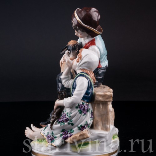 Статуэтка из фарфора Дети с овечкой и котом, Ernst Bohne Sohne, Германия, кон. 19 - нач. 20 вв.