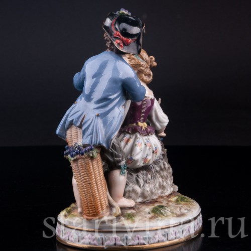 Статуэтка из фарфора Аллегория осени, дети с козликом, Германия, кон. 19 в..