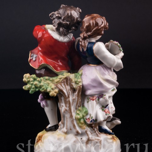 Статуэтка из фарфора Пара с гусями, Volkstedt, Германия, до 1936 г.