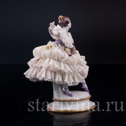 Фанни Эльслер (с веером), кружевная, Volkstedt, Германия, вт. пол. 20 в.